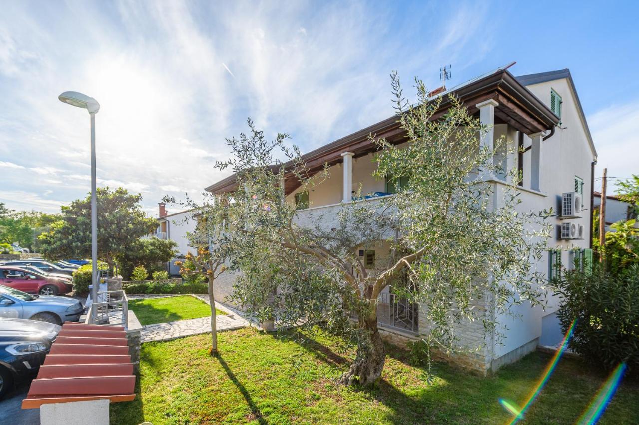 פורץ Apartman Inteuro מראה חיצוני תמונה