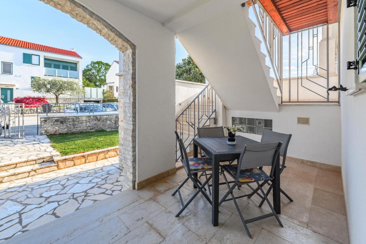 פורץ Apartman Inteuro מראה חיצוני תמונה