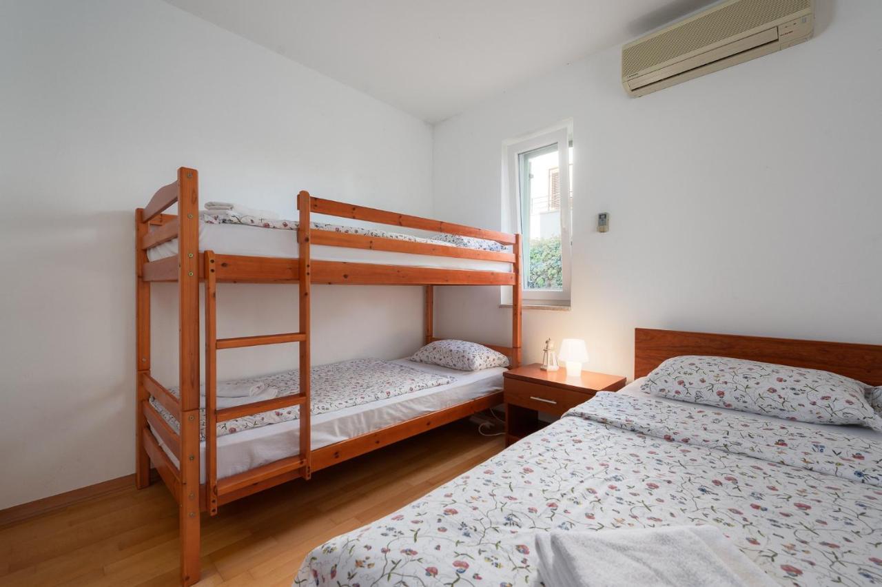 פורץ Apartman Inteuro מראה חיצוני תמונה