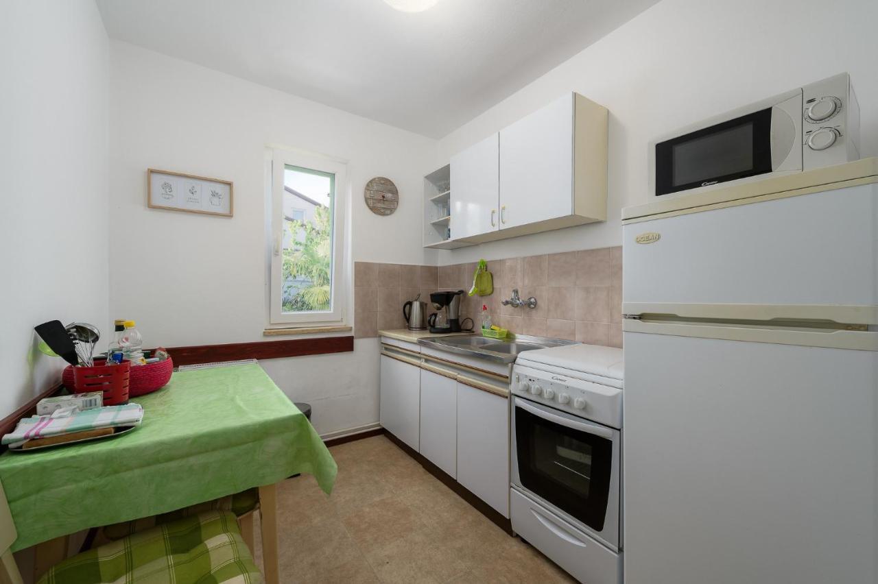 פורץ Apartman Inteuro מראה חיצוני תמונה