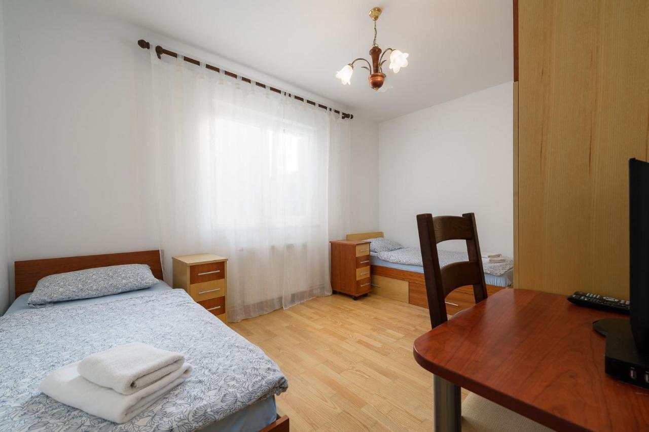 פורץ Apartman Inteuro מראה חיצוני תמונה
